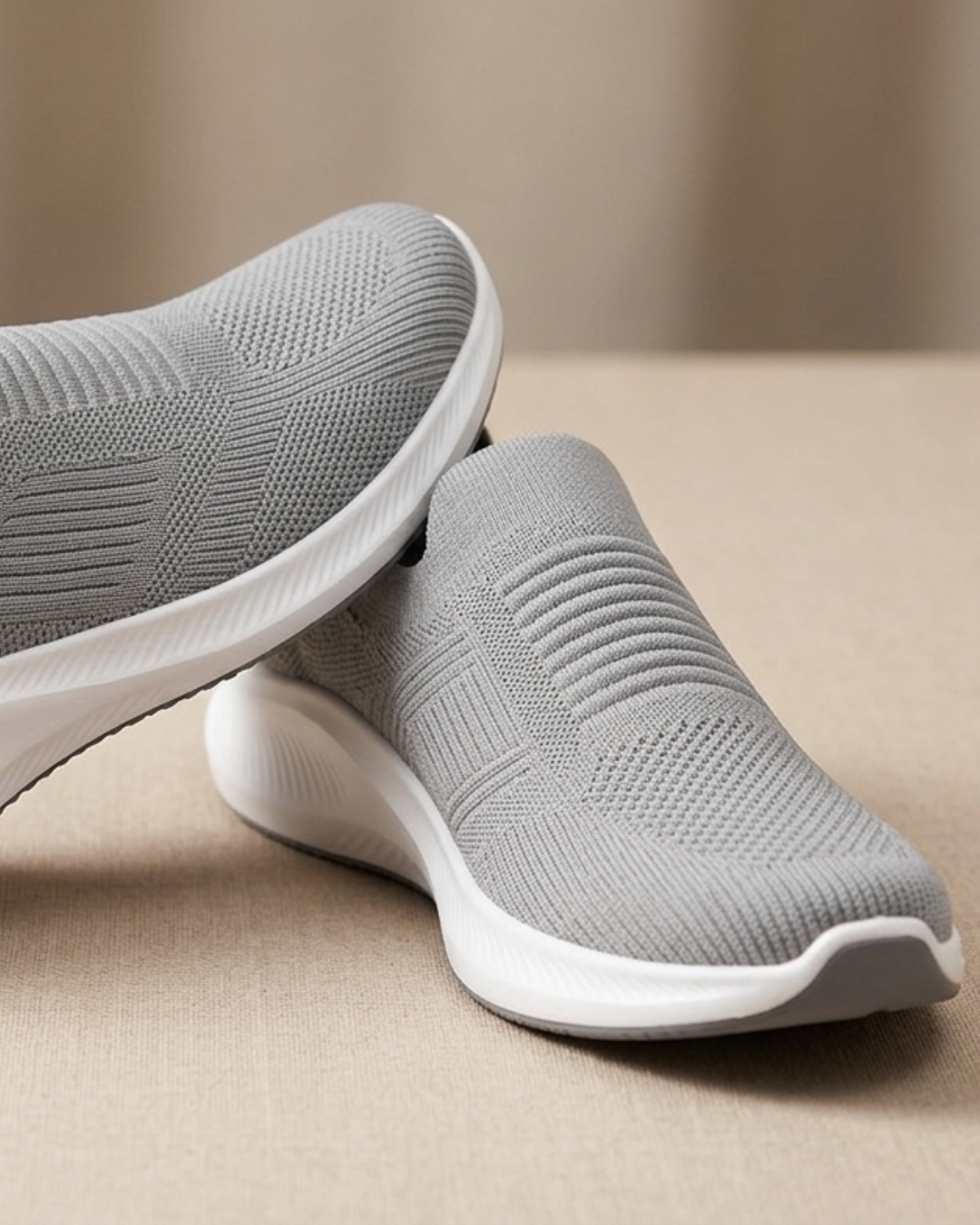 MENS PLAIN SKECHERS