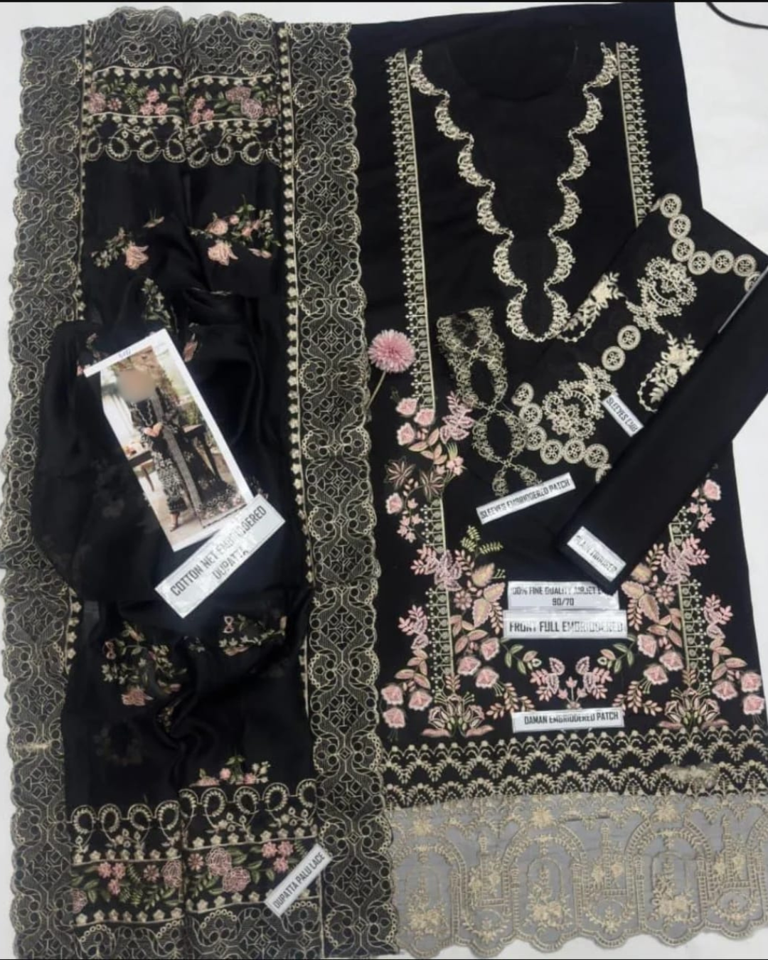 3PCS UNSTITCHED LAWN EMBRIODERED SUIT