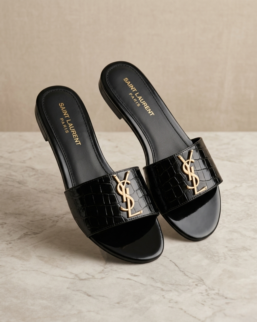 WOMENS PLAIN LEATHER FLATS