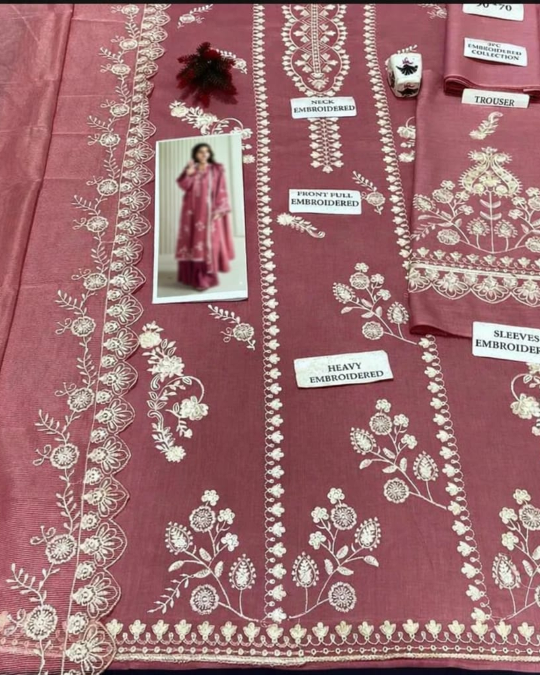 3PCS UNSTITCHED LAWN EMBRIODERED SUIT
